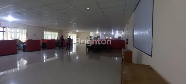 image GUDANG PREMIUM 3393M² DI HR SOEBRANTAS DEKAT RS AWAL BROS (8)