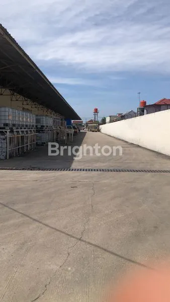 image GUDANG PREMIUM 3393M² DI HR SOEBRANTAS DEKAT RS AWAL BROS (4)