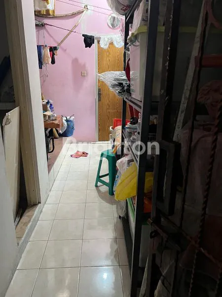 image RUMAH STRATEGIS 3 LANTAI DI JEMBATAN LIMA JAKARTA BARAT (6)