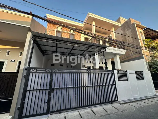 RUMAH SIAP HUNI 2 LANTAI – FULL FURNISHED & BARU RENOVASI – ROROTAN, CILINCING