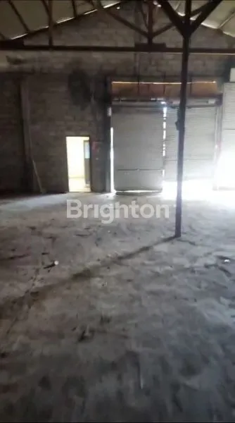 image GUDANG ATAU RUMAH DISEWAKAN LOKASI STRATEGIS-KEROBOKAN COCOK UNTUK GARASI DAN TEMPAT TINGGAL (3)