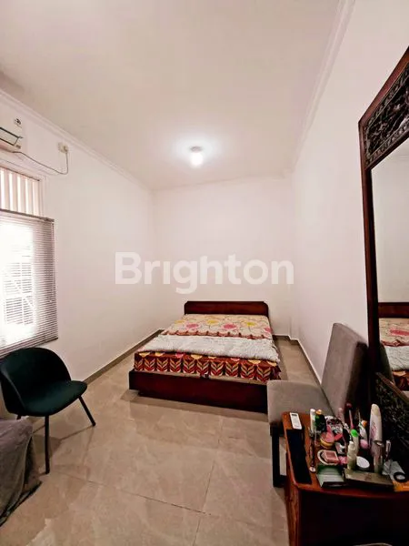 image RUMAH 2 LANTAI DEKAT STAN BINTARO SEKTOR 5 TANGERANG SELATAN (4)