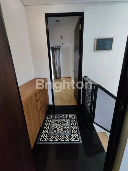 image RUMAH 2 LANTAI  SIAP HUNI DI SERUA INDAH TANGSEL (4)