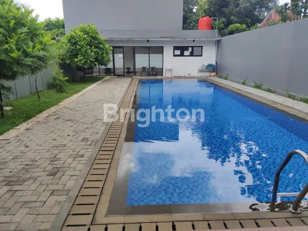 image RUMAH 2 LANTAI  SIAP HUNI DI SERUA INDAH TANGSEL (6)