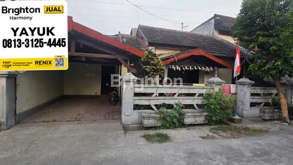 image RUMAH POJOK DI PERUMAHAN (1)