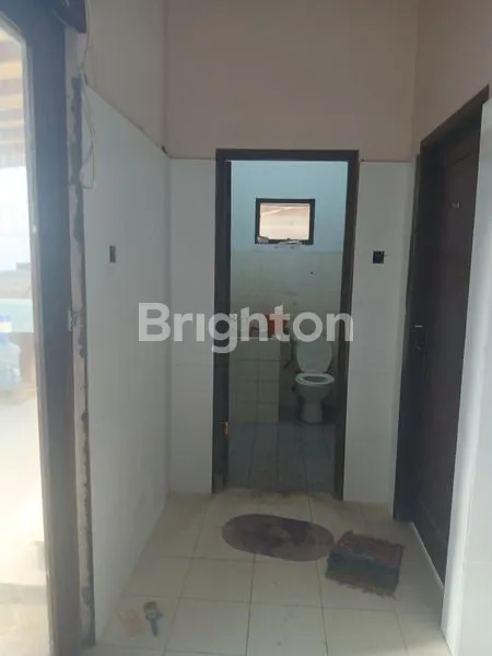 image RUMAH SATU LANTAI DI KOMPLEK PERUMAHAN ELITE DEKAT SEKOLAH INTERNATIONAL DYATMIKA (3)