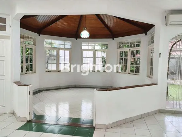 image RUMAH MEWAH PAVILION & KOLAM RENANG DI MENTENG DALAM JAKARTA SELATAN (2)