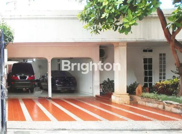image RUMAH MEWAH PAVILION & KOLAM RENANG DI MENTENG DALAM JAKARTA SELATAN (4)