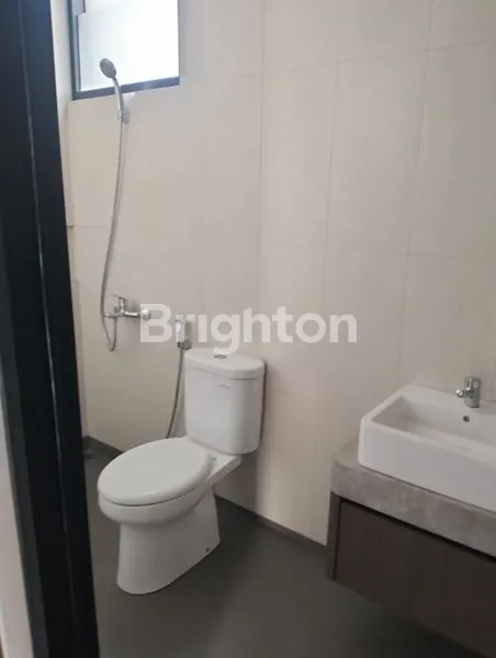 image RUMAH BARU DI MANSION HILLS JATINANGOR DEKAT KAWASAN KAMPUS. LOKASI STRATEGIS AKSES MUDAH KE TOL PADALEUNYI DAN TOL CISUMDAWU (7)