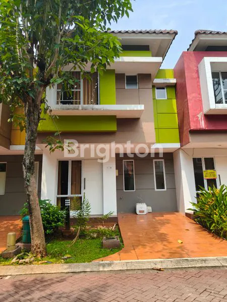 image RUMAH MALIBU VILLAGE GANDENG (1)