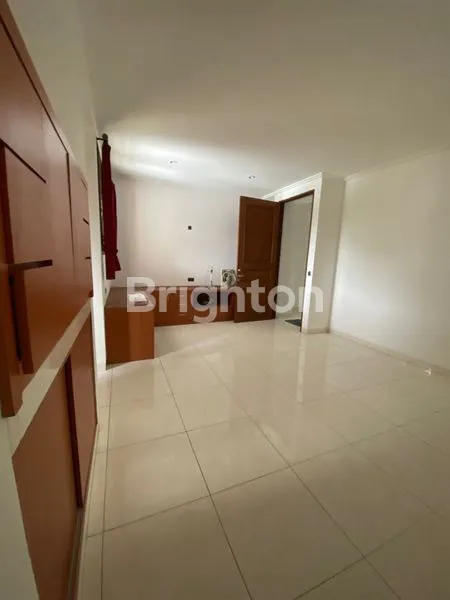 image SIAP HUNI DEKAT GERBANG TOL AMPERA DI CILANDAK KKO CILANDAK TIMUR JAKARTA SELATAN (3)