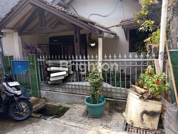 RUMAH MINIMALIS 2KT DI DEPOK BARU - SIAP HUNI, DEKAT FASILITAS