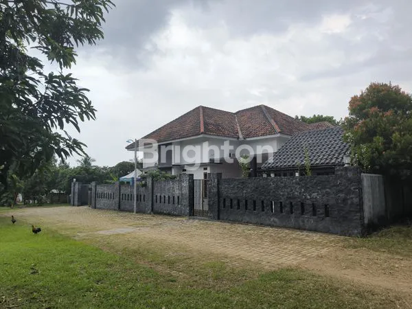 image RUMAH MEWAH DEKAT TABEK INDAH NATAR (1)