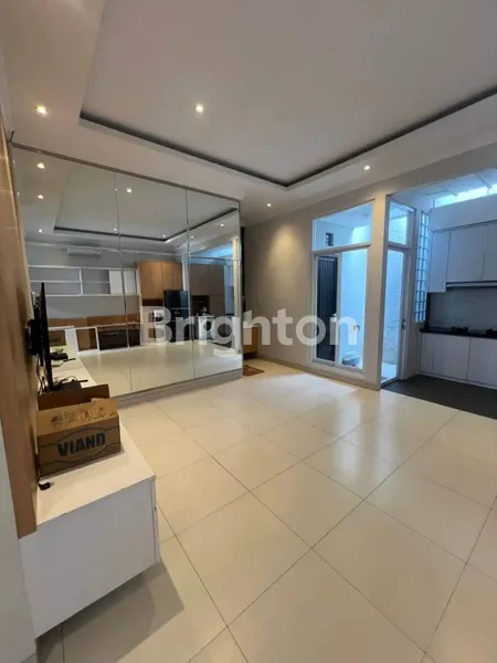 image RUMAH FULL FURNISHED 1M AN SIAP HUNI DI SUKOLILO, DEKAT DENGAN ITS (5)