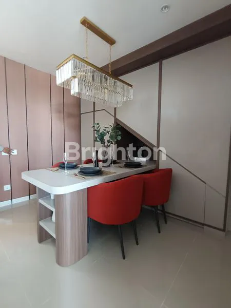 image RUMAH 3 LANTAI MODERN CLUSTER RED TERRACOTA TYPE DAISY CITRAGRAND SEMARANG  (3)