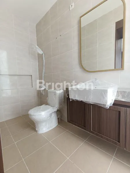 image RUMAH 3 LANTAI MODERN CLUSTER RED TERRACOTA TYPE DAISY CITRAGRAND SEMARANG  (6)