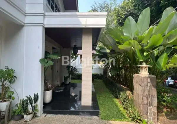 image RUMAH MEWAH DALAM PERUMAHAN ASRI DI LEBAK BULUS CILANDAK (3)