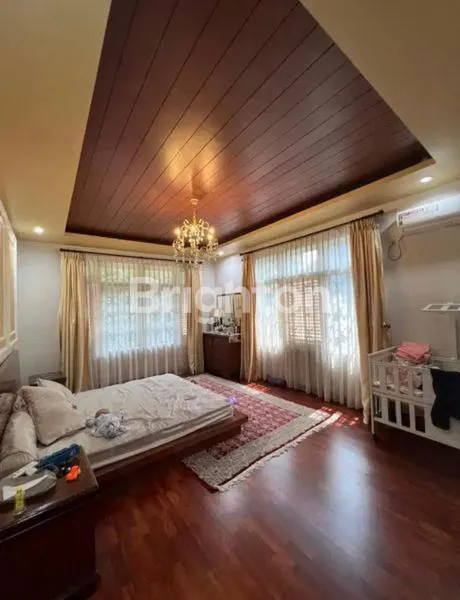 image RUMAH MEWAH DALAM PERUMAHAN ASRI DI LEBAK BULUS CILANDAK (6)