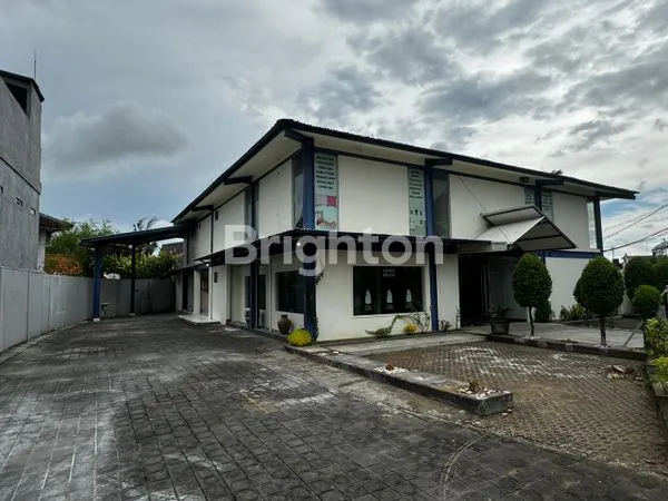 image TANAH DAN BANGUNAN 1 LANTAI DIJUAL CEPAT AREA KEROBOKAN COCOK UNTUK BUKA USAHA DAN INVESTASI  (7)