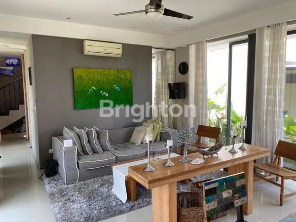 image RUMAH SIAP HUNI ASRI NYAMAN VIEW GUNUNG SALAK  DI RANCAMAYA GOLF ESTATE BOGOR (2)