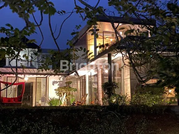 image RUMAH SIAP HUNI ASRI NYAMAN VIEW GUNUNG SALAK  DI RANCAMAYA GOLF ESTATE BOGOR (1)