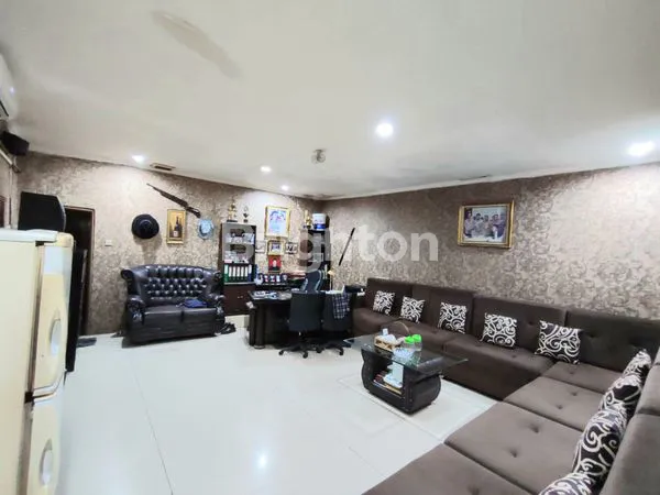 image GUDANG PREMIUM 500M² + TANAH 6000M² DI SERPONG BSD, AKSES KONTAINER (5)