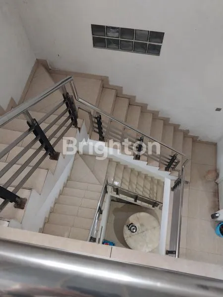 image DIJUAL RUMAH DI CENGKIR KELAPA GADING JAKARTA UTARA (8)