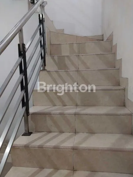 image DIJUAL RUMAH DI CENGKIR KELAPA GADING JAKARTA UTARA (4)