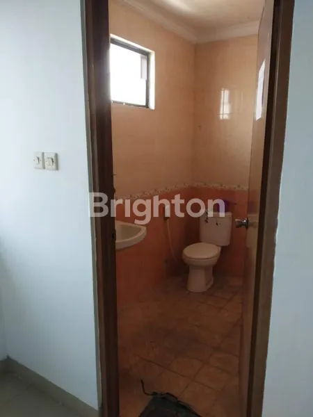 image RUKO GANDENG 5 SIAP PAKAI TOMANG UTARA (4)