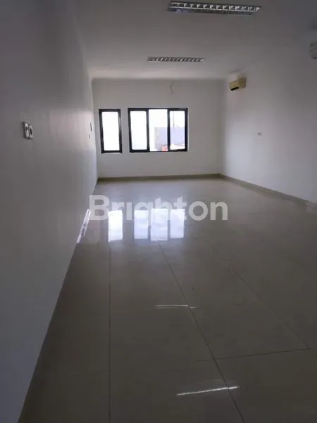 image RUKO GANDENG 5 SIAP PAKAI TOMANG UTARA (2)