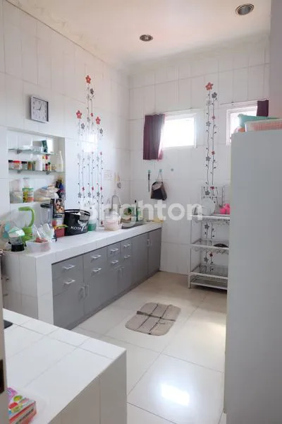 image RUMAH PUCANG ANOM TIMUR (2)