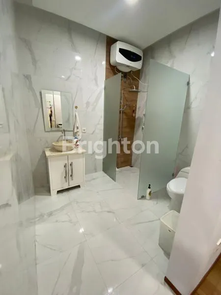 image RUMAH NYAMAN LINGKUNGAN TENANG DI DAERAH RENON DEKAT SANUR (4)