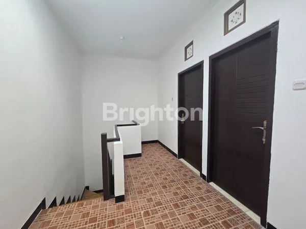 image RUMAH MINIMALIS MODERN DI KOMPLEK DHAYA PESONA JOMBANG (5)