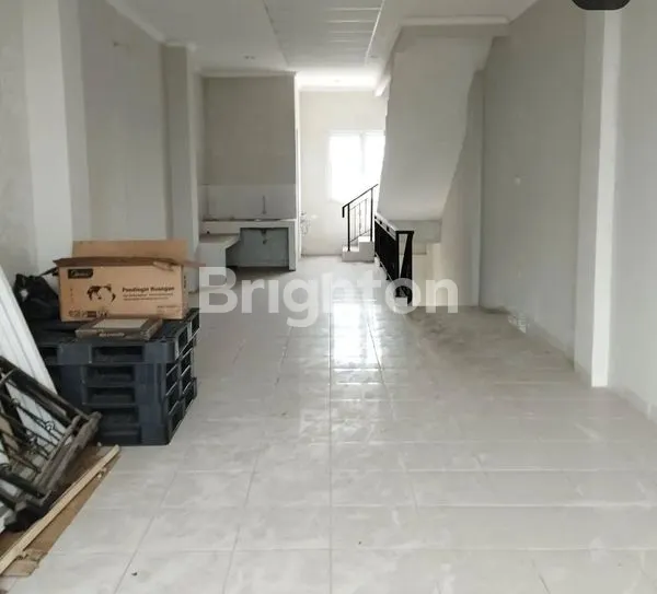 image RUKO 3 LANTAI DI LOKASI STRATEGIS COCOK UNTUK USHA CAFE, RESTO DAN PERKANTORAN DI SINANG BARANG LOJI BOGOR (3)