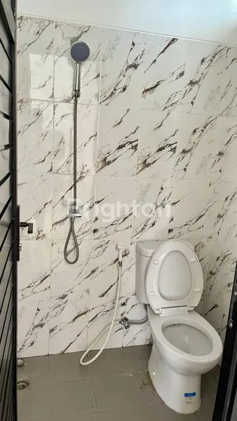 image RUMAH 2 LANTAI CLUSTER PREMIUM NUSA DUA - 3KT SIAP HUNI (8)