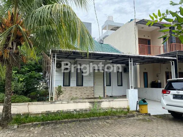 image RUMAH HOOK  1 LANTAI - LINGKUNGAN ASRI & NYAMAN DI PALEMBANG DIAN REGENCY (2)