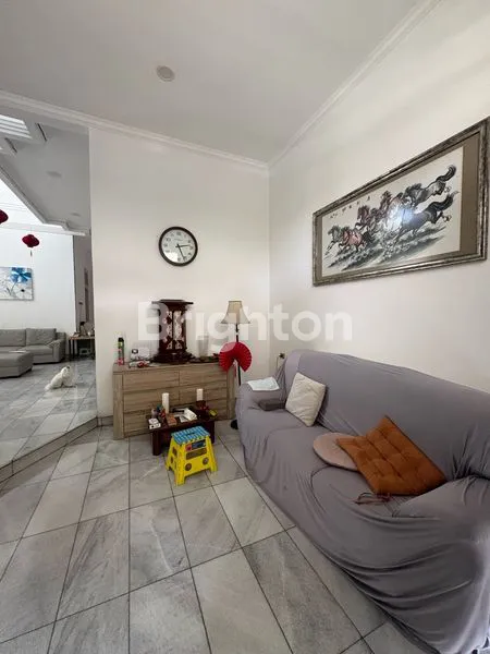 image MURAH RUMAH MEWAH 2 LANTAI HOOK ALAMI DI CAMAR PIK (4)