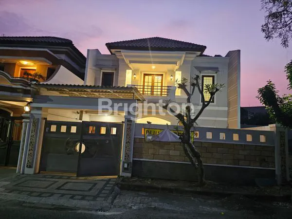 RUMAH MEWAH 2 LANTAI SEMI FURNISH KAWASAN PANTAI MENTARI