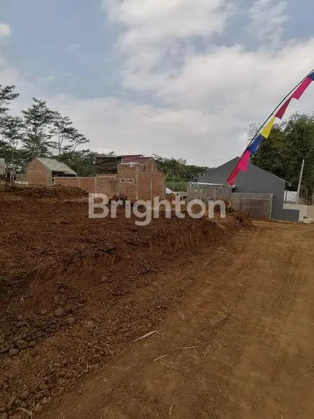 Gambar Property TANAH KOSONG DEKAT ARAYA, COCOK UNTUK DIBANGUN KOS2AN/RUMAH MINIMALIS