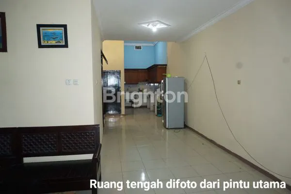 image RUMAH STRATEGIS 2 LANTAI SIAP HUNI NOL JALAN RAYA - SIMOHILIR TIMUR (3)