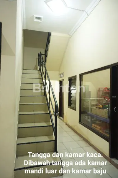 image RUMAH STRATEGIS 2 LANTAI SIAP HUNI NOL JALAN RAYA - SIMOHILIR TIMUR (8)