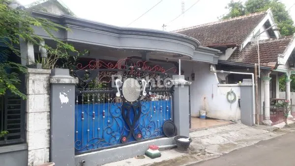 image JUAL RUMAH 1 LANTAI DEKAT ALUN-ALUN KEDIRI & 2 KAMPUS TERNAMA KEDIRI (1)