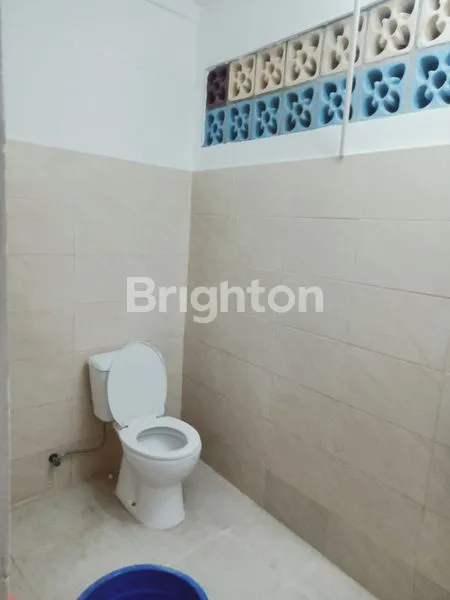 image RUMAH 2 LANTAI SIAP HUNI DI CENG HAY, JATINEGARA - DEKAT PDAM (5)