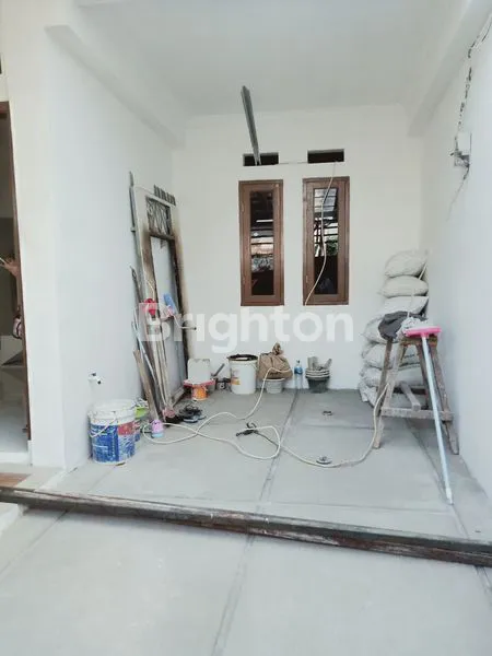 image DISEWAKAN RUMAH TINGGAL DI JALAN CENG HAY RAWABUNGA JATINEGARA JAKARTA TIMUR. (8)