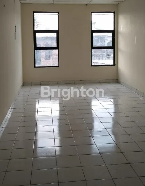 image RUKO PULO GADUNG, JAKARTA TIMUR, 2 LANTAI, COCOK UNTUK TOKO FASHION, KANTOR, ATAU BISNIS F&B (4)