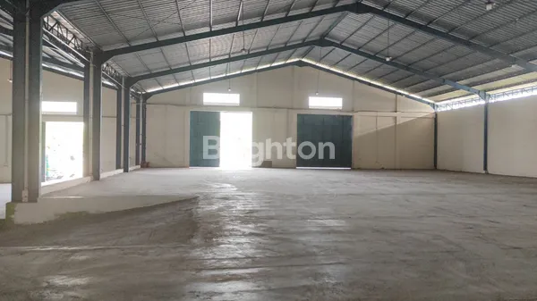 image GUDANG DI MAYJEND SUNGKONO PRAMBANGAN GRESIK KEBOMAS  (2)