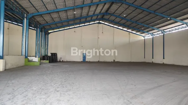 image GUDANG DI MAYJEND SUNGKONO PRAMBANGAN GRESIK KEBOMAS  (4)