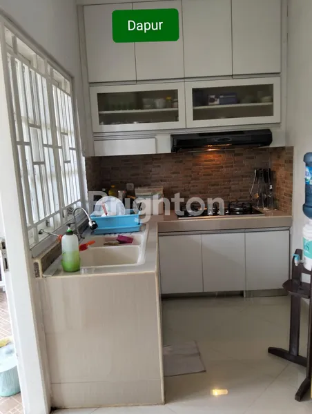 image RUMAH 2 LANTAI FULL FURNISHED BERNUANSA VILLA DI KAWASAN VILLA GREEN APPLE - CIPANAS (5)