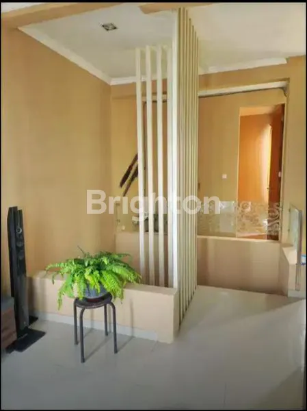 image RUMAH 2 LANTAI SIAP HUNI FULL FURNISH THE BRIDGETOWN TIDAR MALANG (6)