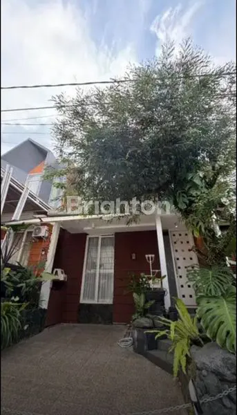 image RUMAH 2 LANTAI SIAP HUNI FULL FURNISH THE BRIDGETOWN TIDAR MALANG (1)